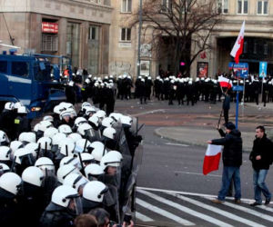 Zamieszki w Warszawie