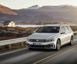 2019 Volkswagen Passat GTE Variant