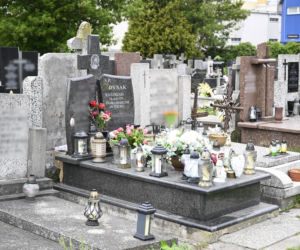 Rok od zabójstwa na UW. Grób pani Małgorzaty
