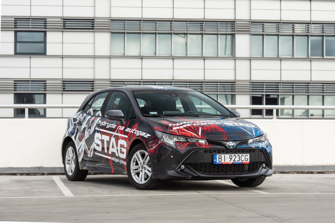 Toyota Corolla Hybrid z instalacją LPG STAG