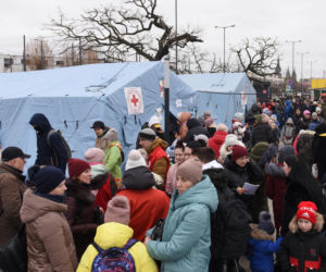 Koniec przywilejów! Rząd Tuska każe płacić pierwszej damie, księżom i rolnikom 