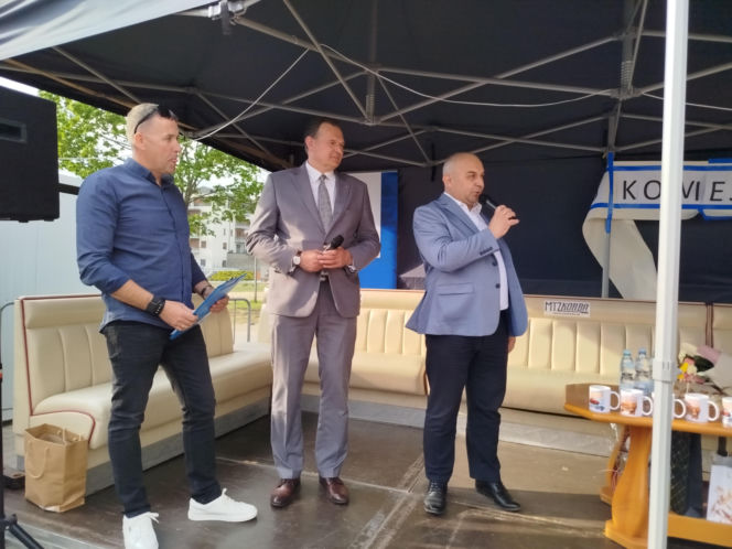 Rodzina Kowieskich spędziła na jachcie Donna 1460 dni