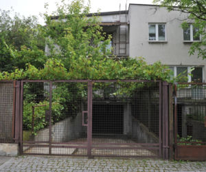 Niekończący się remont sąsiadów Kaczyńskiego