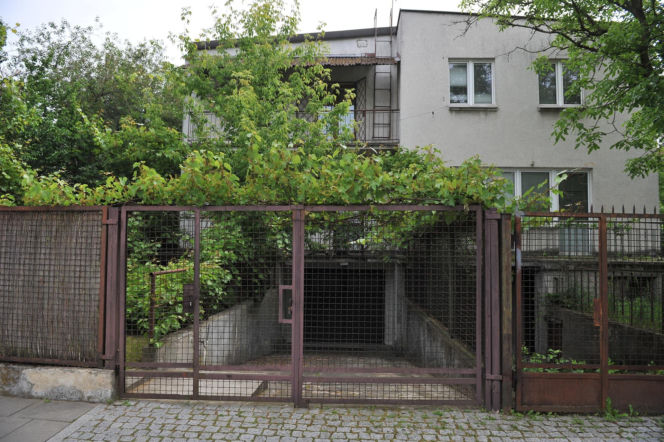 Niekończący się remont sąsiadów Kaczyńskiego