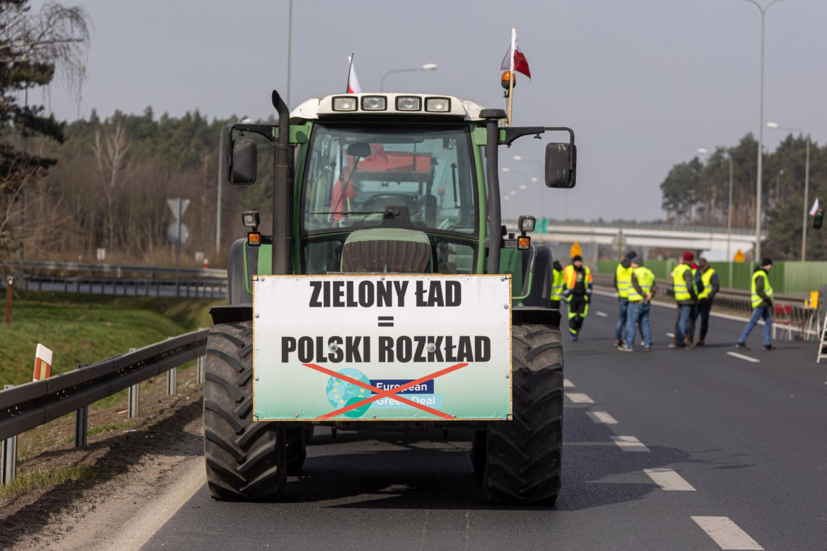 Blokada drogi expresowej S11