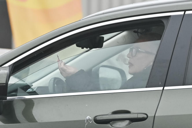 Krystyna Janda kurzy w aucie