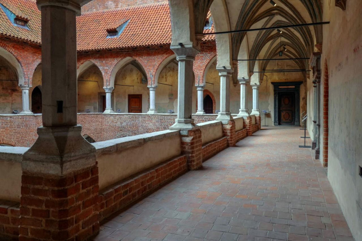   Zamek w Lidzbarku Warmińskim znany jako "Wawel Północy". Atrakcja, którą musisz zobaczyć
