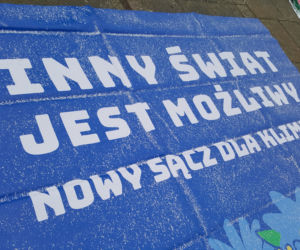 Happening Młodzieżowego Strajku Klimatycznego w Nowym Sączu