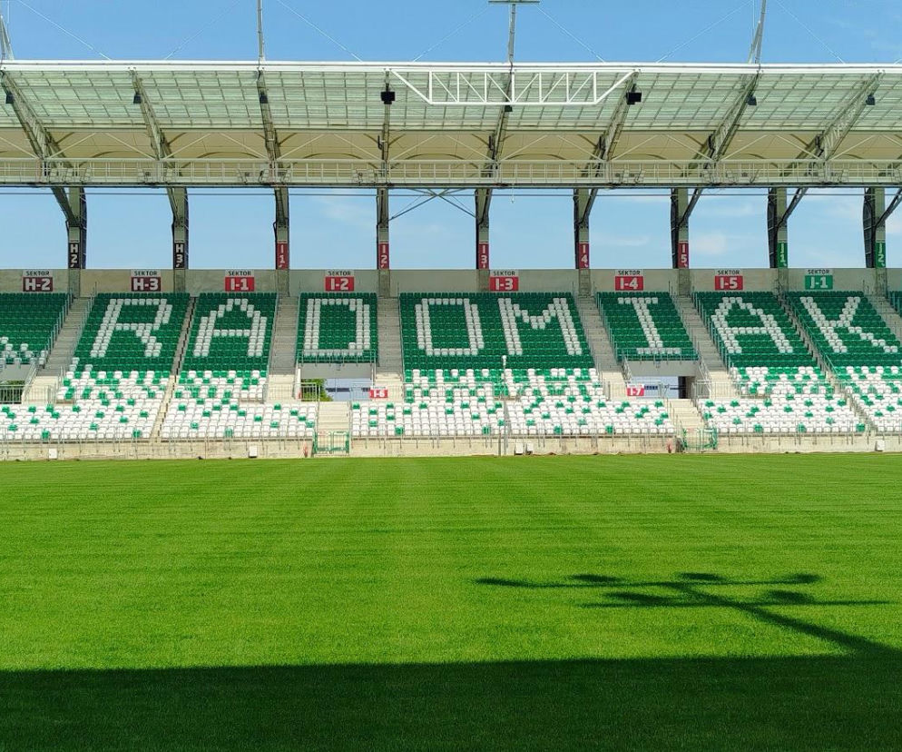 Zakończyła się wymiana części murawy na stadionie Radomskiego Centrum Sportu. Za tydzień pierwszy mecz Ektstraklay. 