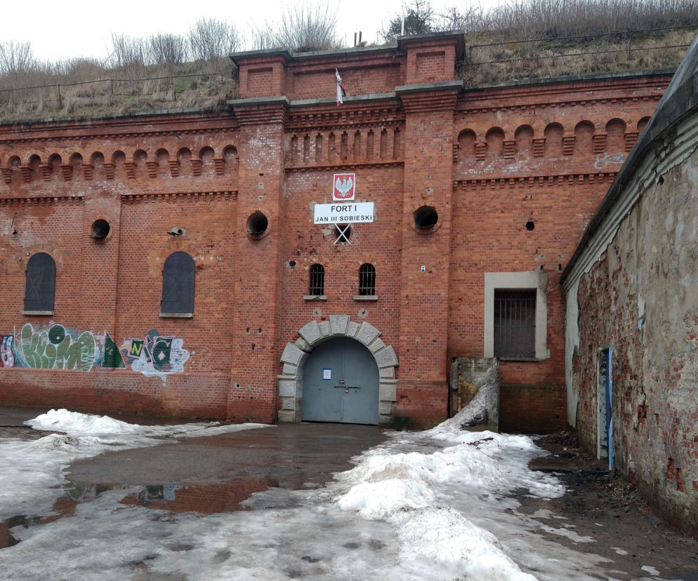 FORTour po Twierdzy Toruń. Fort IV i I do zdobycia dla ciekawskich już w sobotę [AUDIO]