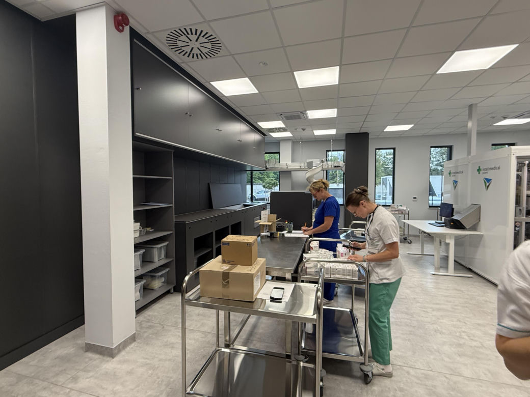 Rewolucja w krakowskim szpitalu. Roboty zaczęły produkować leki