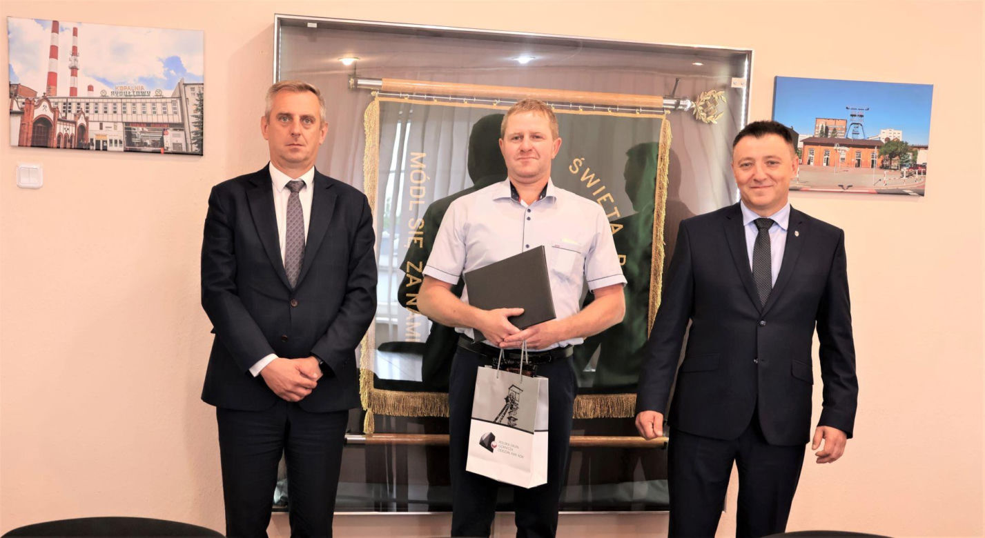 Górnik z kopalni Jankowice uratował tonącego 8-latka. Został za to nagrodzony 