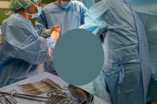 Chirurdzy z Warszawy wycięli guz ważący 20 kilogramów! Złośliwy mięsak był mylony z otyłością