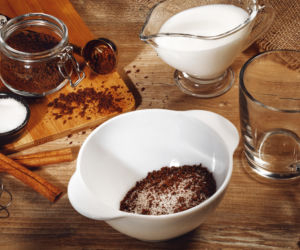 Dalgona coffee - instrukcja, jak zrobić pyszny deser kawowy