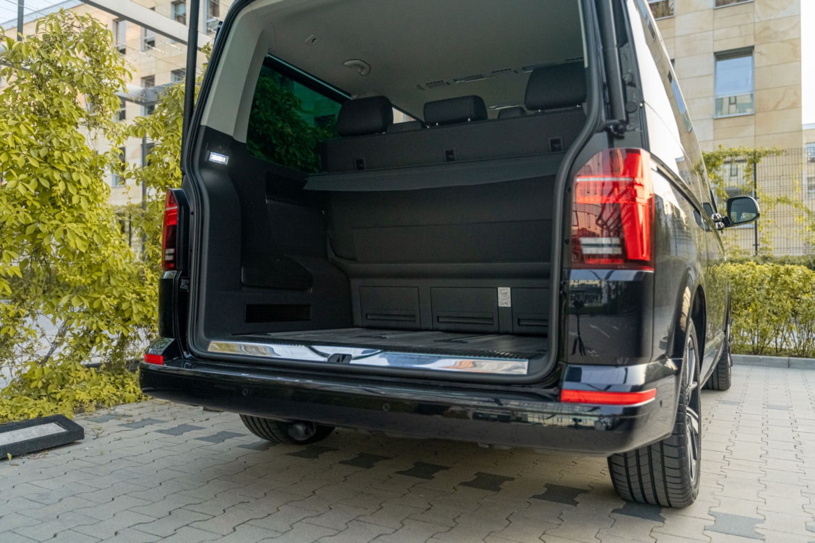 Volkswagen Multivan T6.1 Highline 2.0 TDI 204 KM DSG7 4MOTION