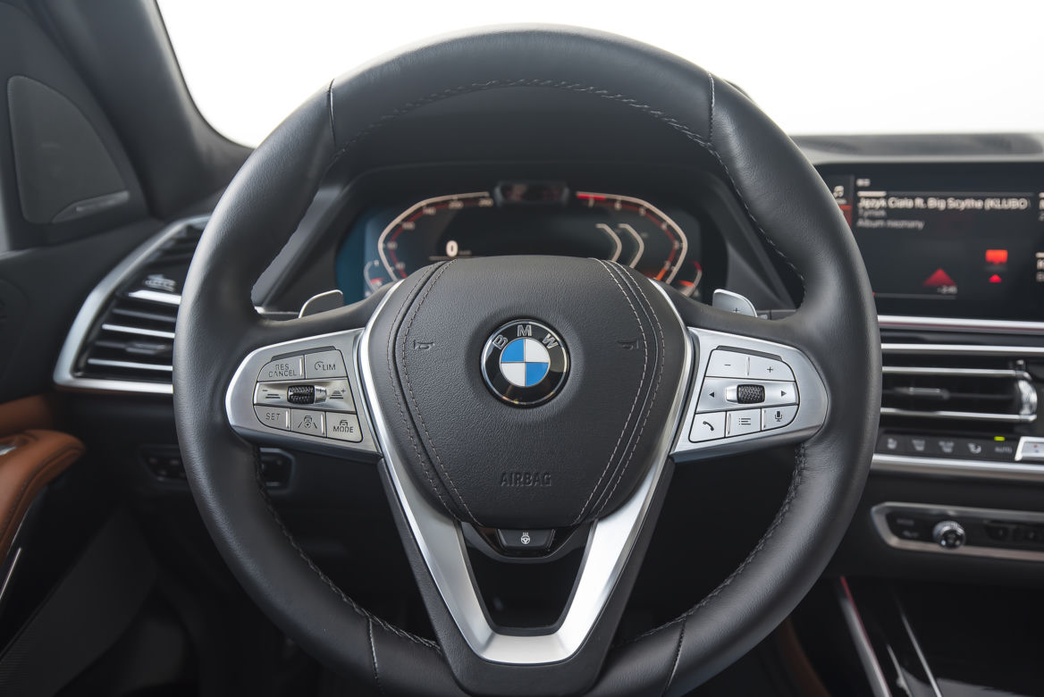BMW X7 40i xDrive Steptronic 8