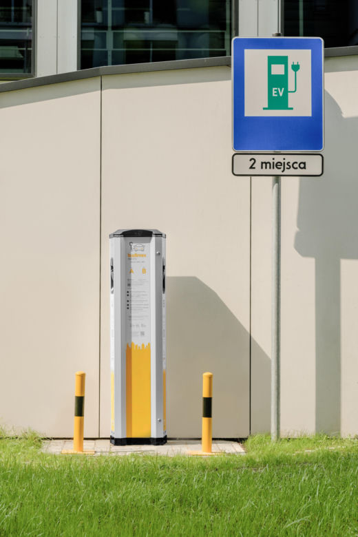Stacja ładowania samochodów elektrycznych 