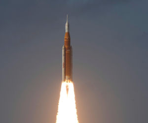 Wystartowała misja Księżycowa! Pierwsza od 53 lat