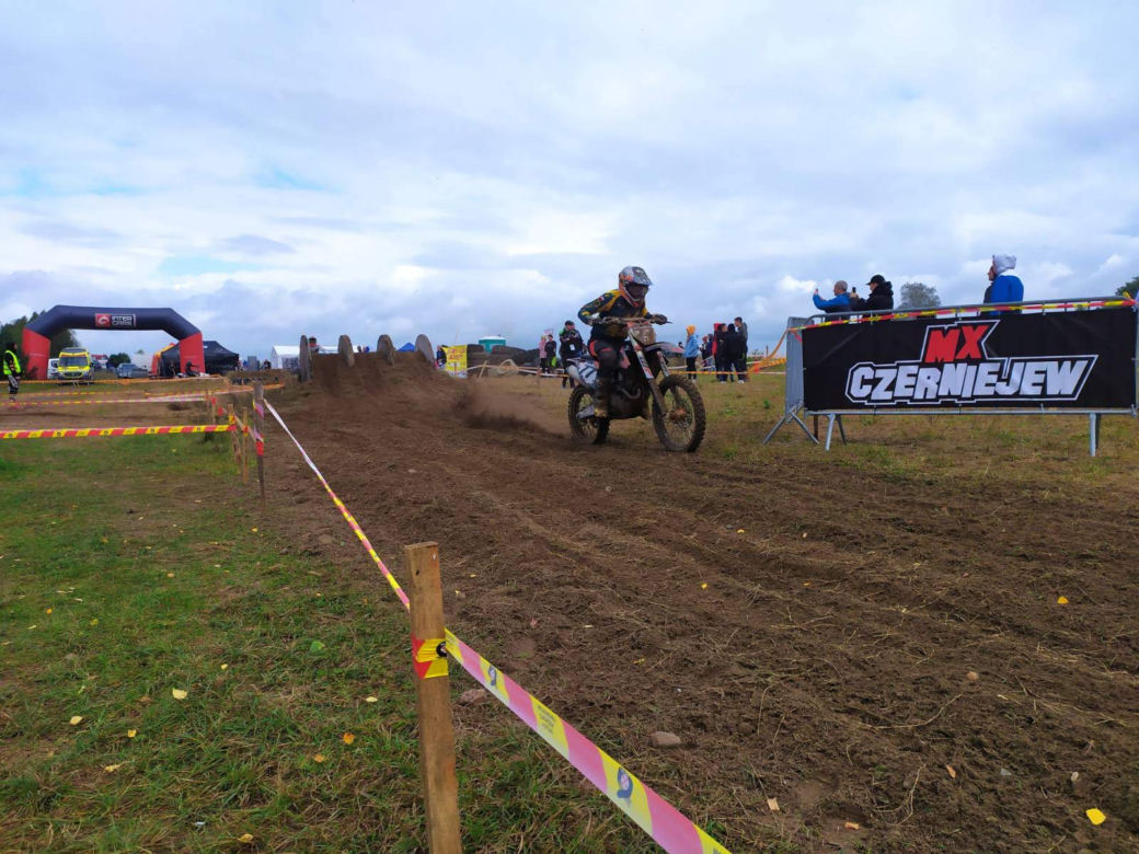 ZOBACZ ZDJĘCIA z III rundy mistrzostw okręgu warszawskiego Cross Country w Czerniejewie