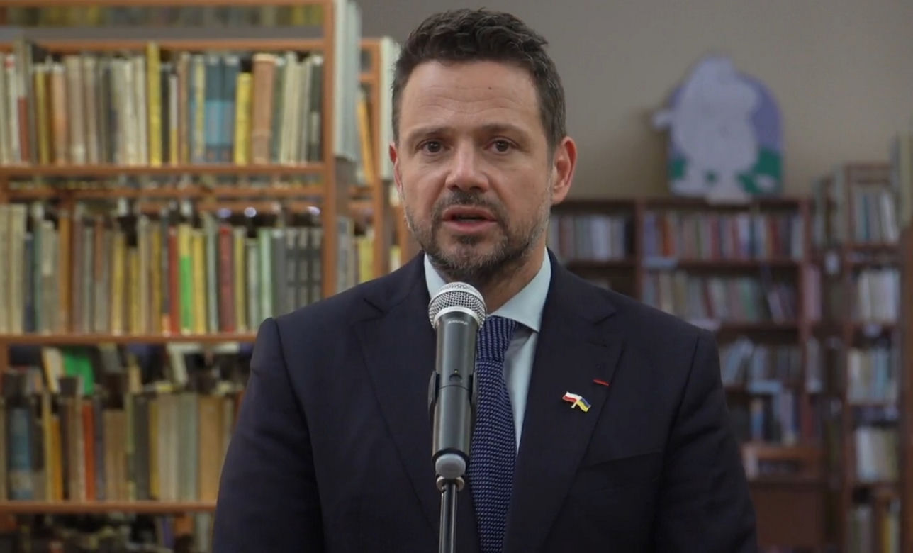 Warszawa uruchamia miejsce do zdalnej nauki w Pałacu Młodzieży. Skorzystają z niego mali uchodźcy