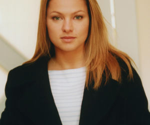 - Katarzyna Bujakiewicz przez lata grała w Na dobre i na złe. Tak wyglądała na początku swojej przygody z serialem