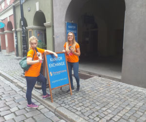 Patrol Eska Summer City przemierza Poznań