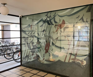 Ukryte dzieło sztuki na warszawskiej klatce schodowej