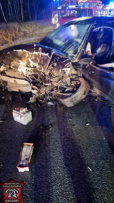 Śmiłowo. 41-latka ofiarą śmiertelnego wypadku. Trzy inne osoby ranne w zderzeniu audi i peugeota 