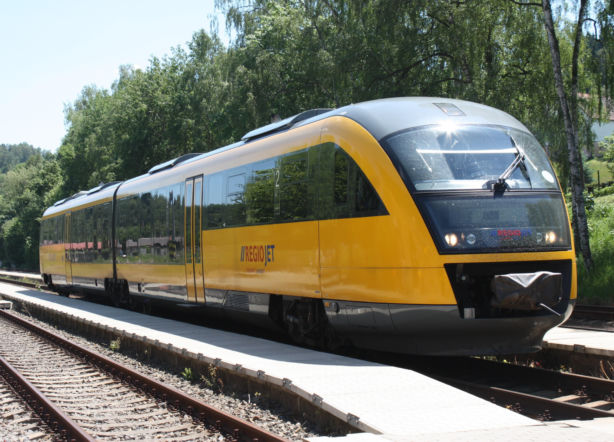 PKP Intercity reaguje na odwołane kursy RegioJet