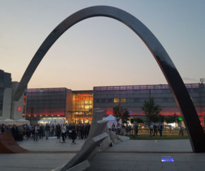Nocne odsłonięcie pomnika pułkownika Kuklińskiego [ZDJĘCIA]