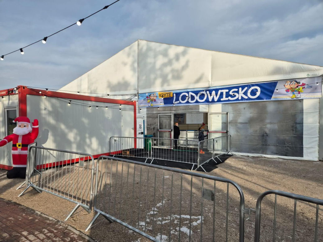 Starachowice stawiają nowe kryte lodowisko! Trwa poszukiwanie sponsora tytularnego – Bilety mogą kosztować tylko 5 zł