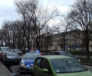 Kraków: Zderzenie dwóch aut na Dietla. Centrum miasta było nieprzejezdne