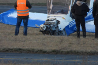 Samolot zarył w ziemię! Niebezpieczny incydent na warszawskim lotnisku