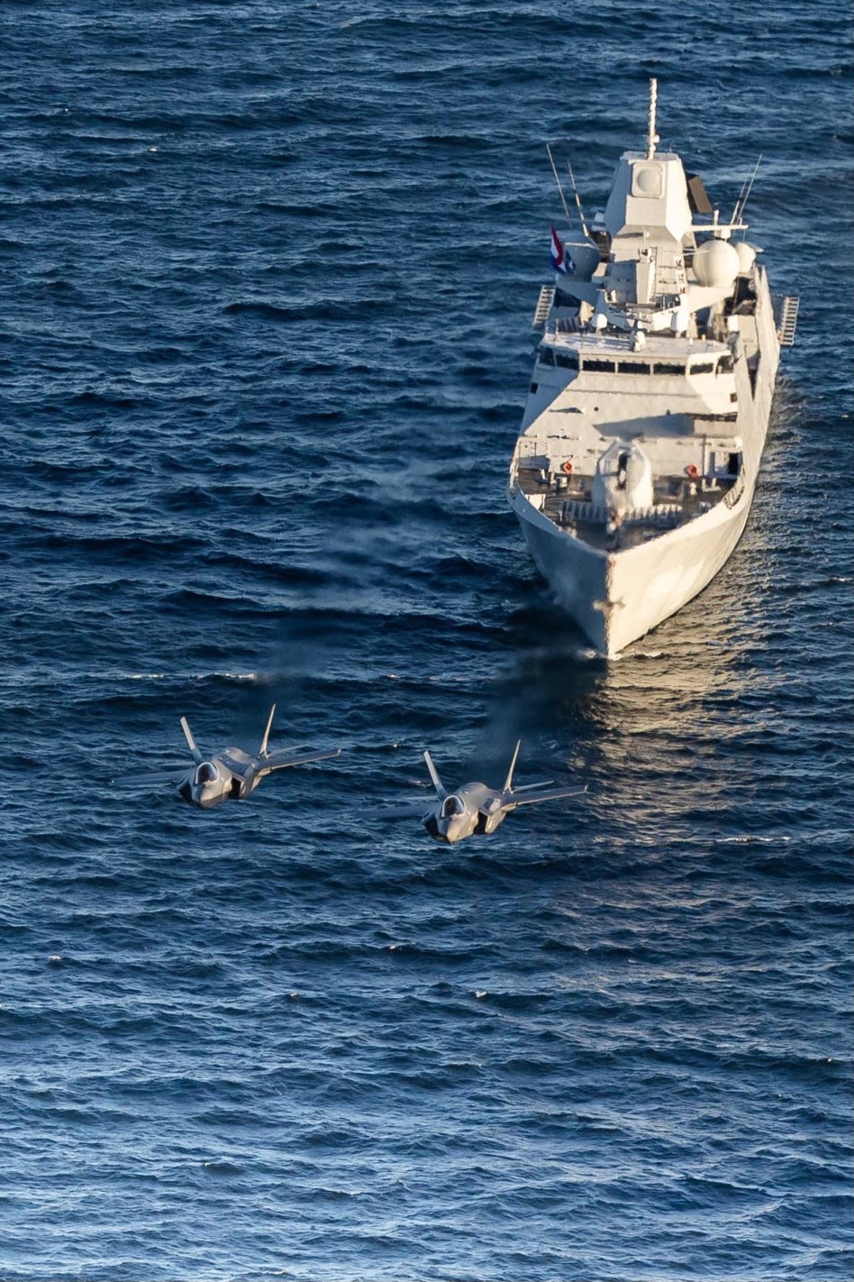 F-35 i holenderskie okręty