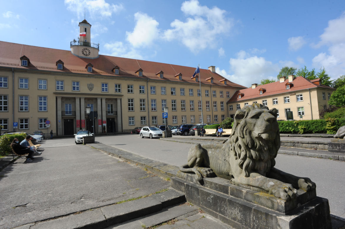 Akcja CBA w Koszalinie. Urzędniczka podejrzana o branie łapówek 