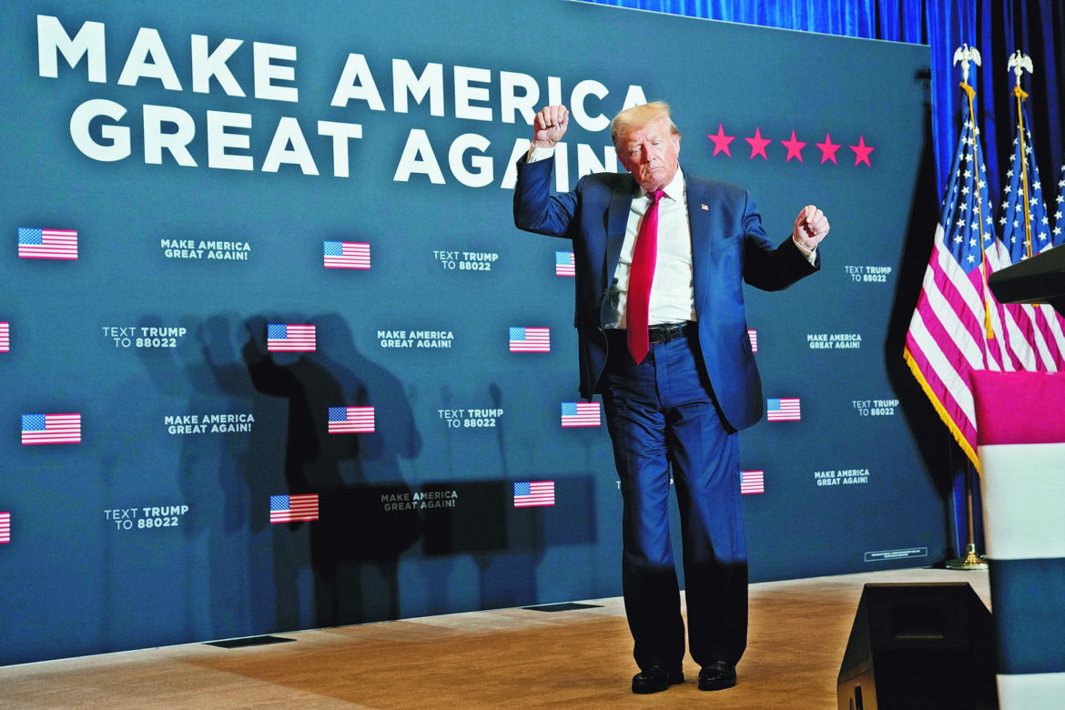 Trump deklasuje rywali