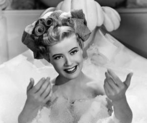Gloria DeHaven