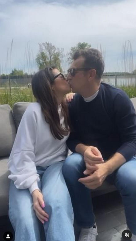  Maciej Orłoś i Paulina Koziejowska zaręczyli się. Dziennikarka opowiedziała, jak wyglądał ten magiczny moment
