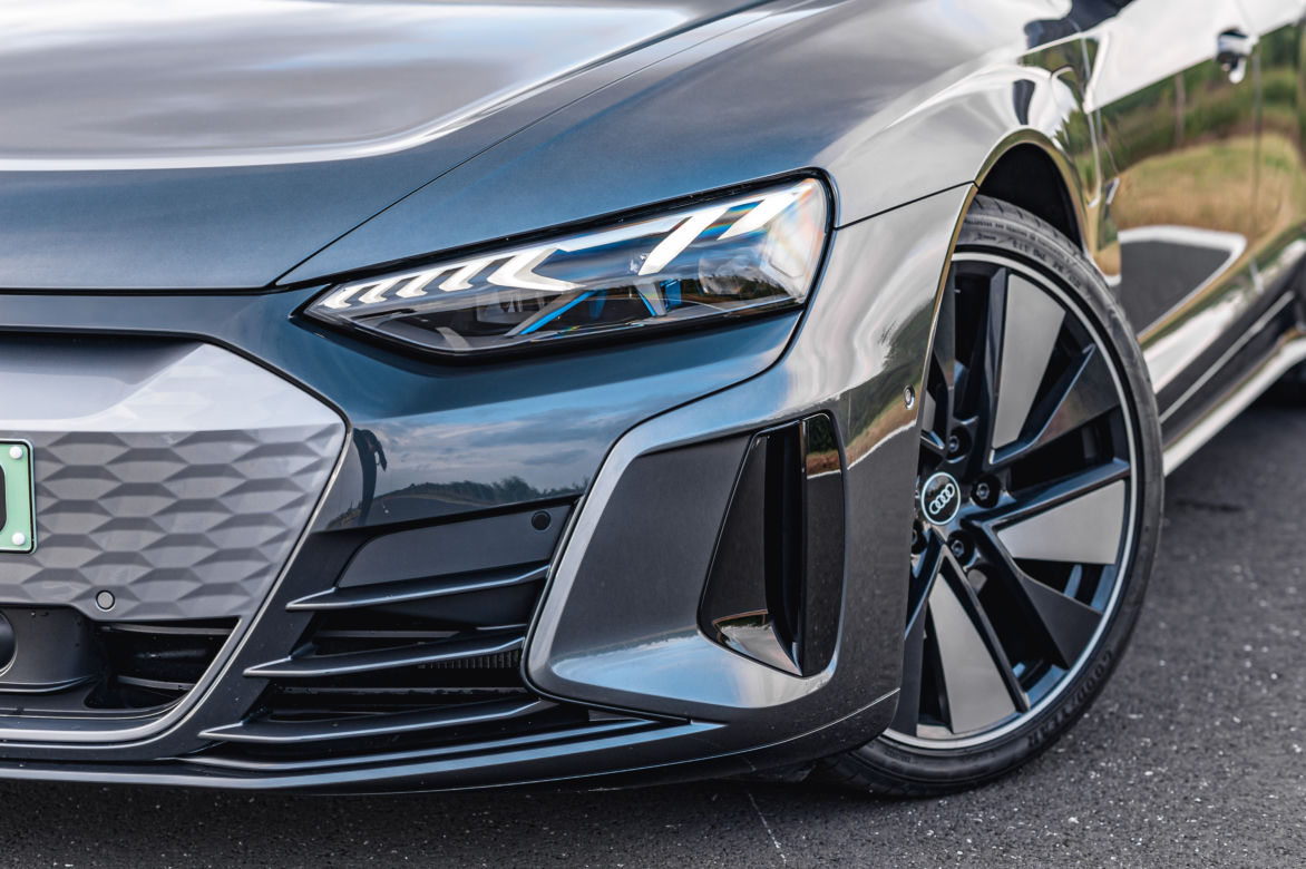 Audi e-tron GT quattro