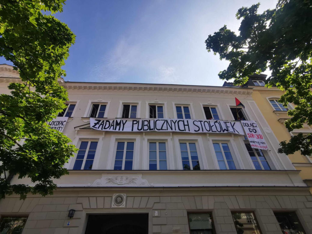 Bunt studentów na UW. Okupują siedzibę samorządu na Krakowskim Przedmieściu