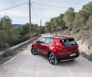Volvo XC40 D4