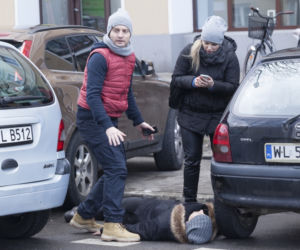 Przyjaciółki 7 sezon odc. 79 Sebo (Modest Ruciński), Patrycja (Joanna Liszowska), Michał (Marcin Rogacewicz)
