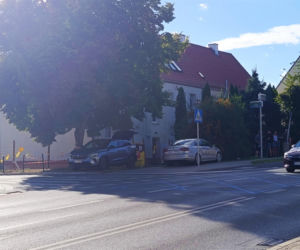 Uszkodzona kamienica przy ul. Hożej w Szczecinie