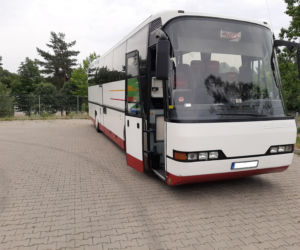 Polskie dzieci są wożone  złomem. Fatalne wyniki kontroli GITD