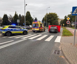 Tragiczny wypadek na przejściu dla pieszych! 57-latka zmarła mimo reanimacji