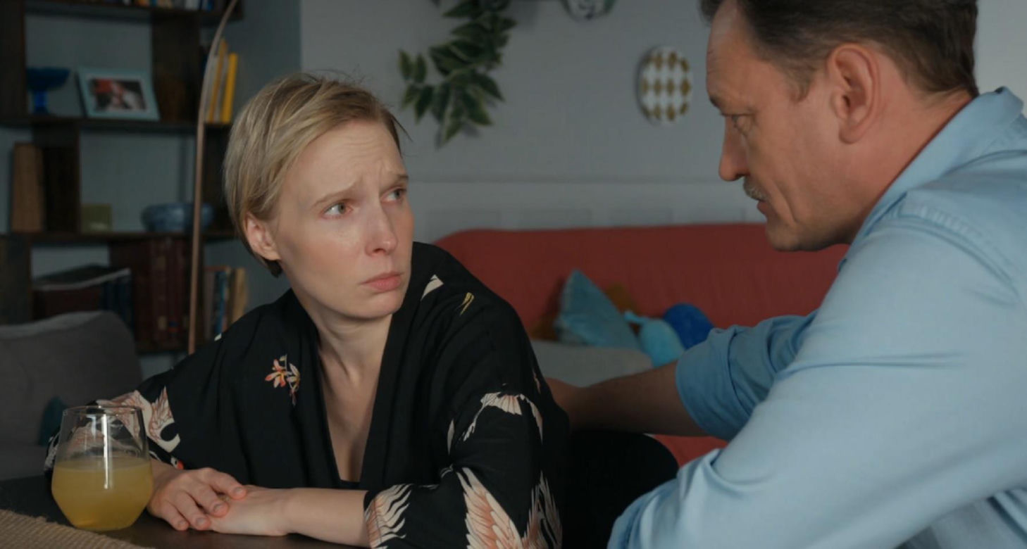 Barwy szczęścia odc. 3241. Sonia (Weronika Nockowska), Robert Stefaniak (Paweł Ławrynowicz)