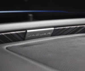 Jaguar XE 2015