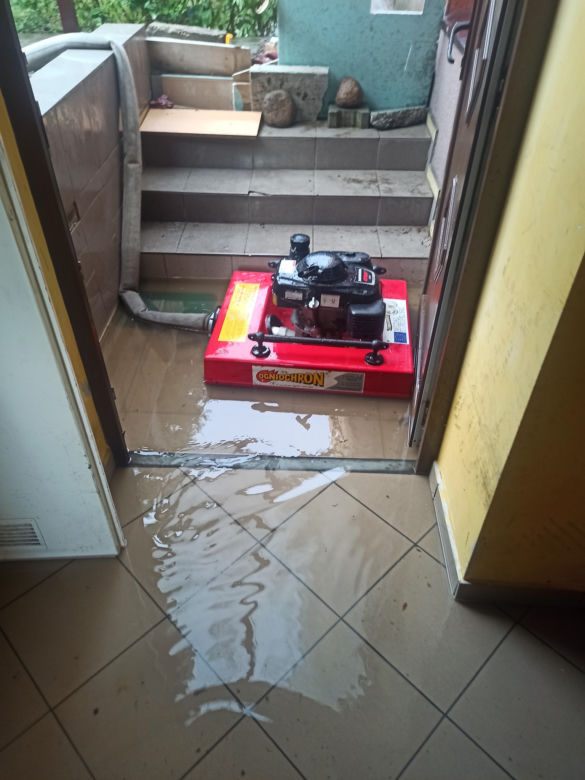 ​Osiedle Gronowo pod wodą po oberwaniu chmury