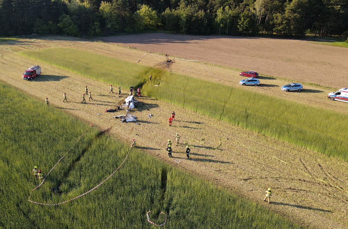 Katastrofa sportowej awionetki, dwie osoby nie żyją