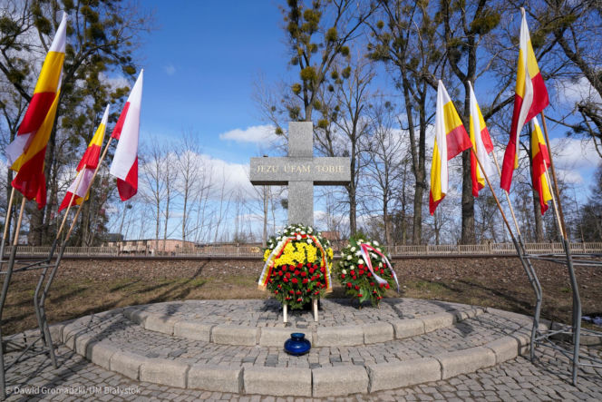 Białystok. Pęknięta szyna i wykolejony pociąg.. Katastrofa z 1989 roku mogła zabić tysiące ludzi